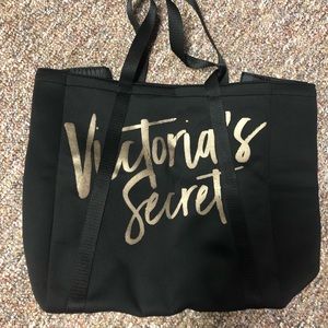 Victoria’s secret shoulder bag